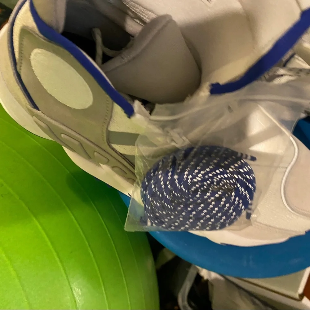 Adidas crazy Byw Hu Pharrell Williams Men’s Size 7.5 - Picture 5 of 13